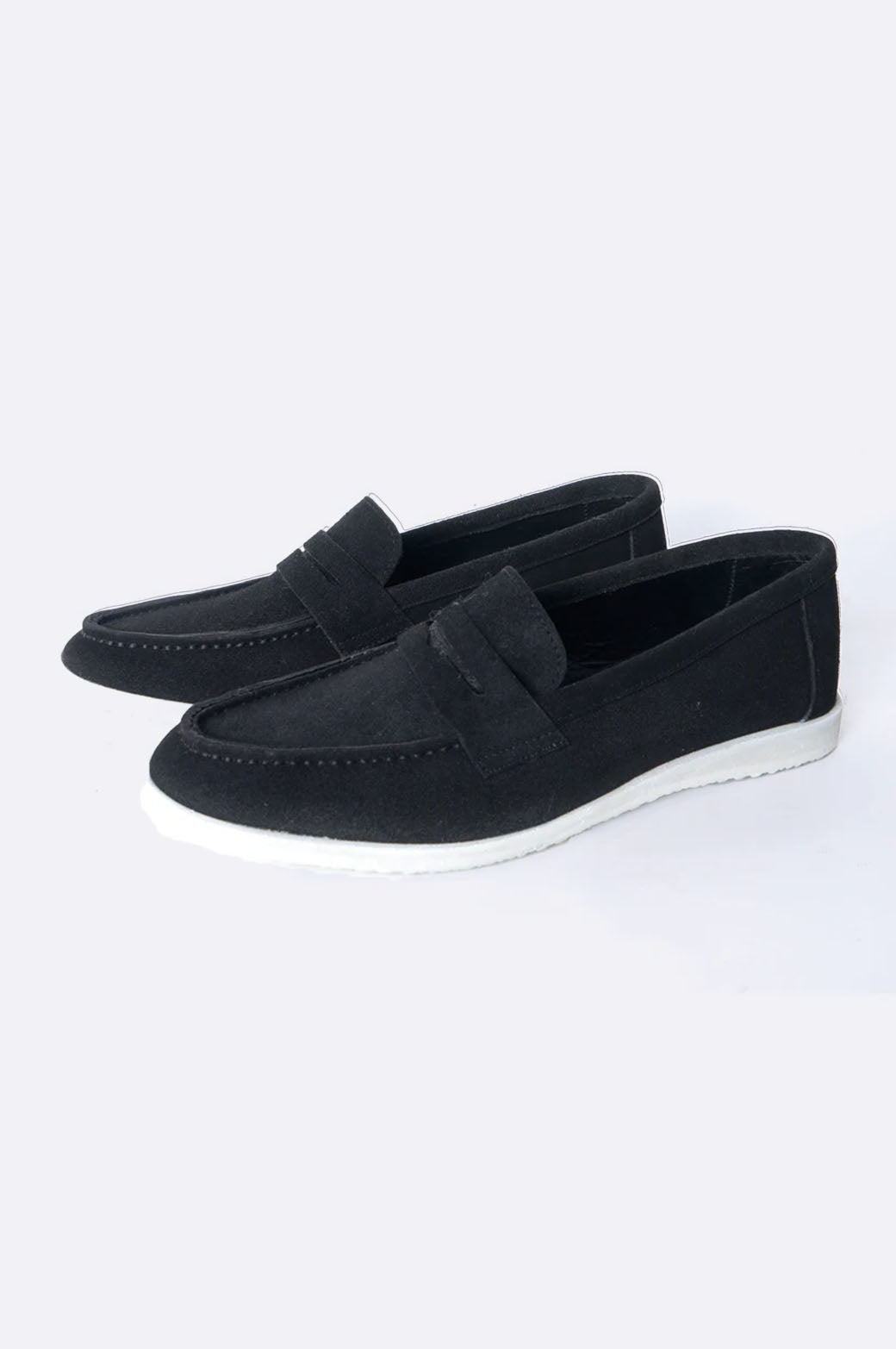 1662 BKS Black Suede Casual