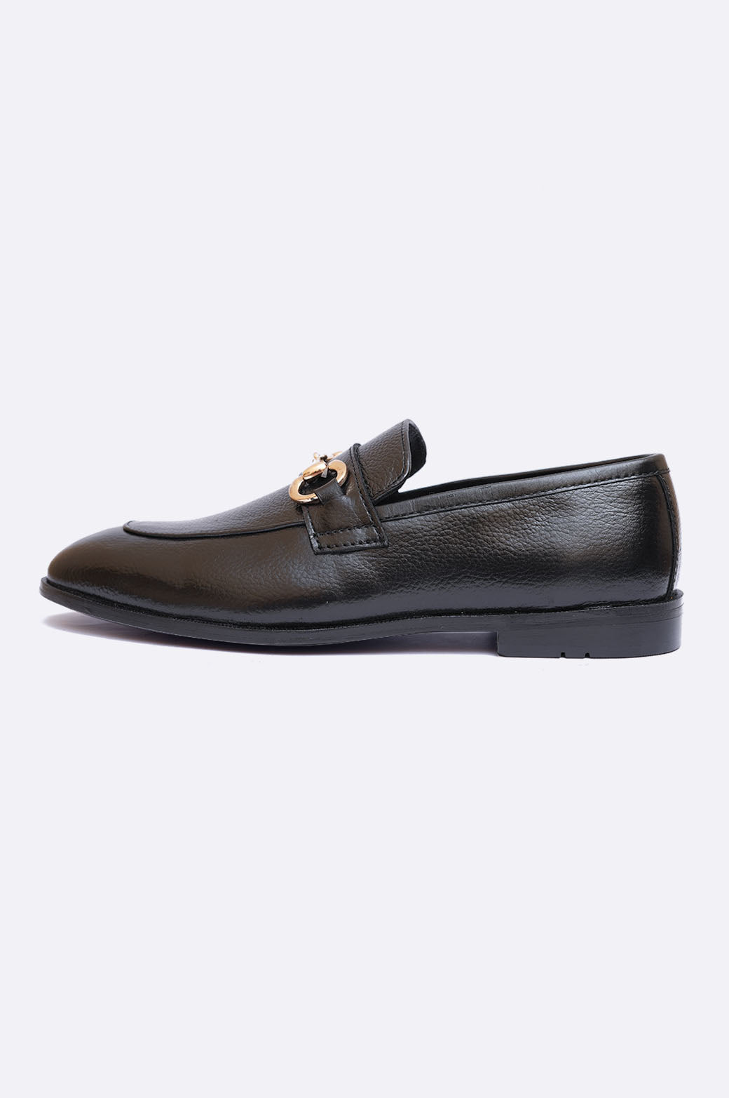 8023 XBK Black Moccasin