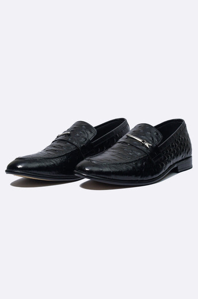 1640 BKA Black Ostrich Moccasin