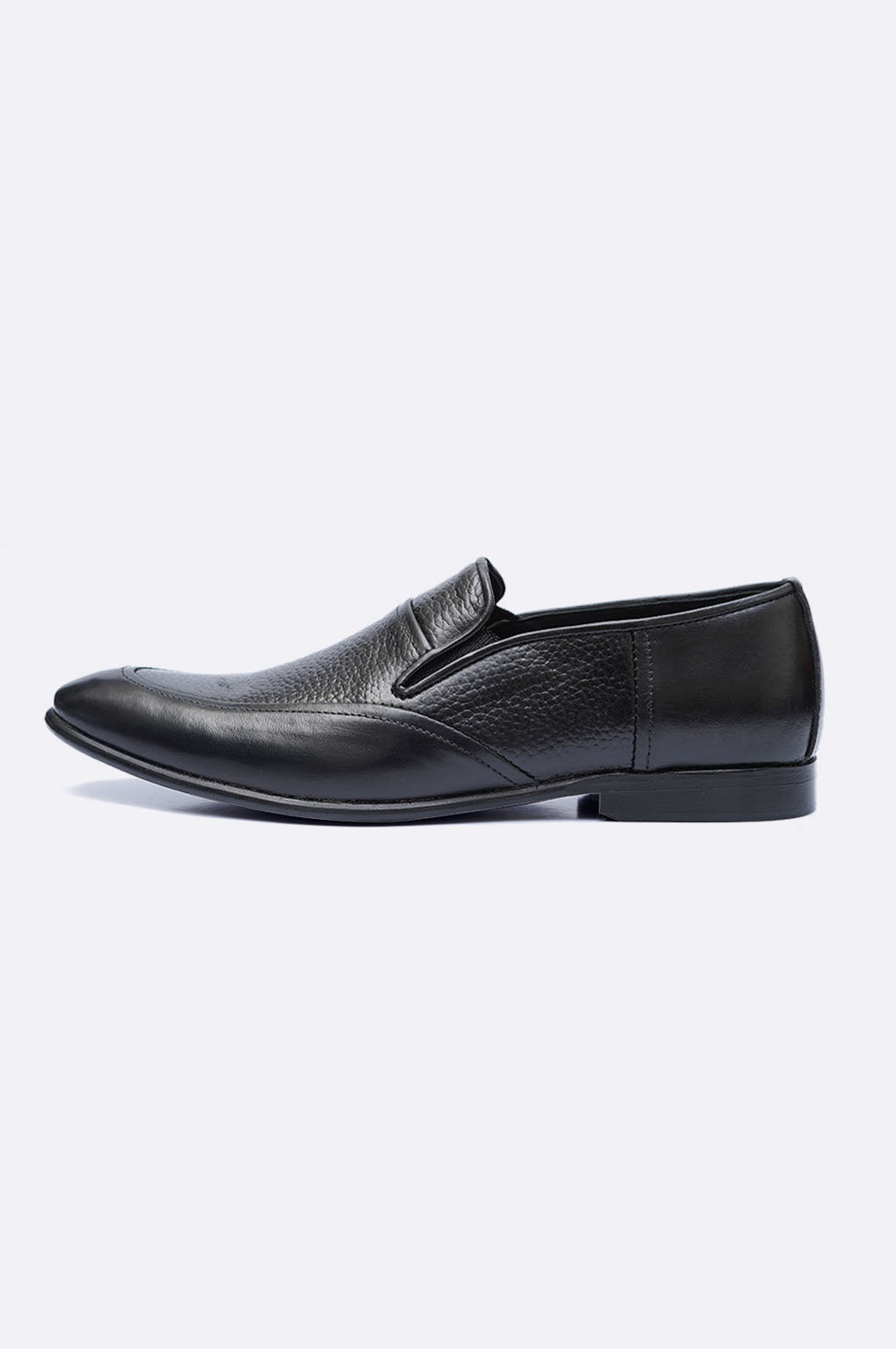 1806 BKA Black Moccasin