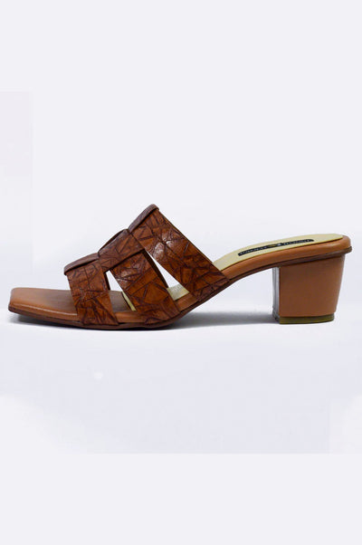 B002 MST Tan Block Heel